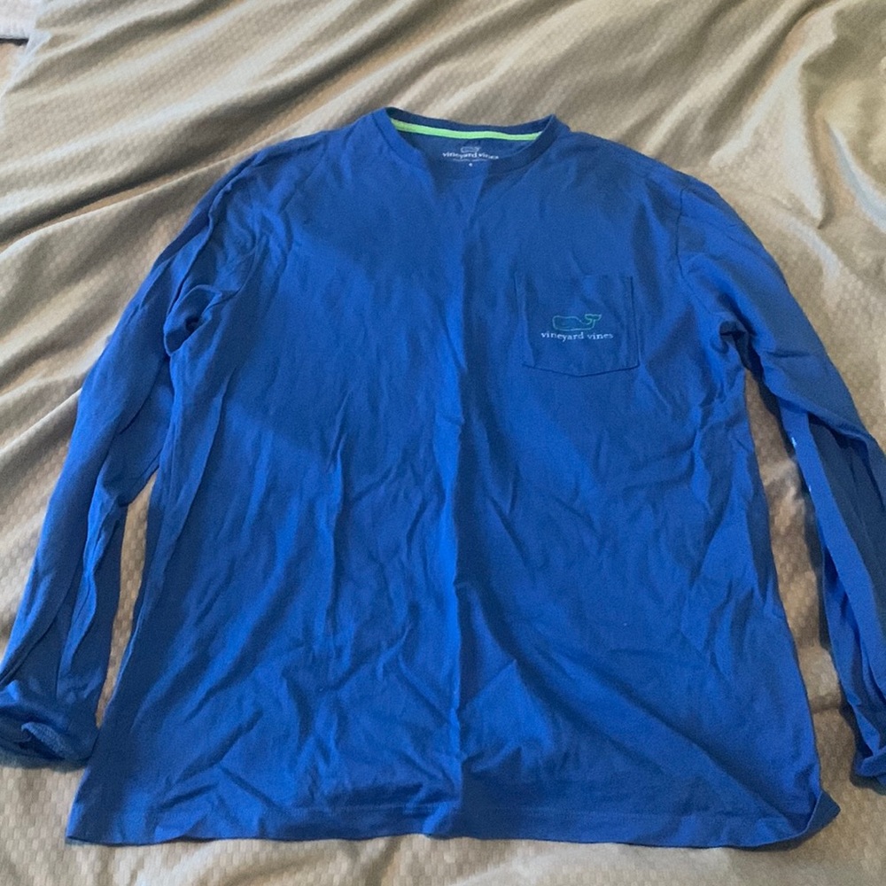 Vineyard vines